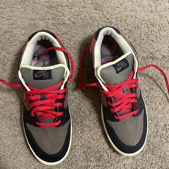 Nike Sb Dunk Low Iron Man sz 10.5 - Picture 3 of 5